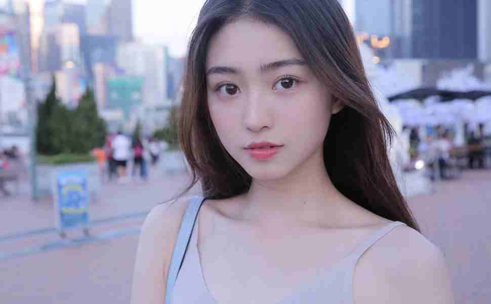 《黄石》